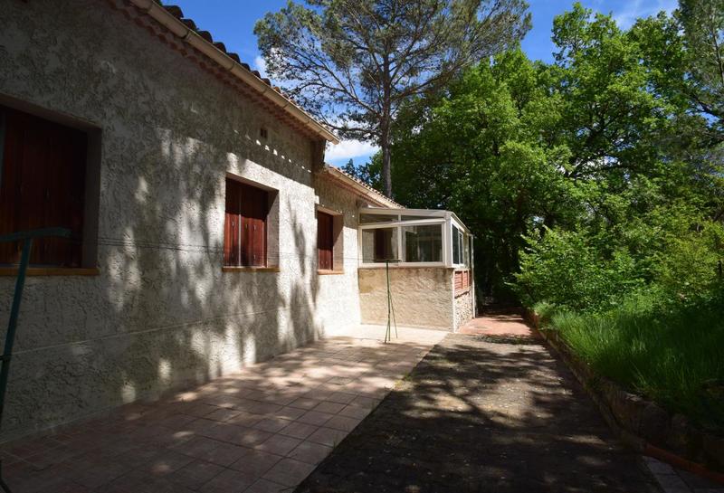 Maison - 168 m² - 9 pièces