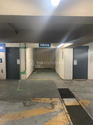 Parking - 11 m²