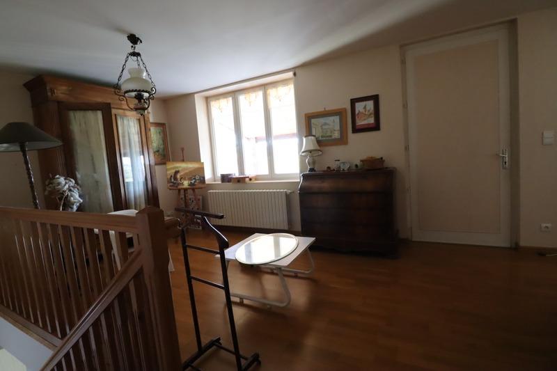 Maison - 143 m² - 4 pièces