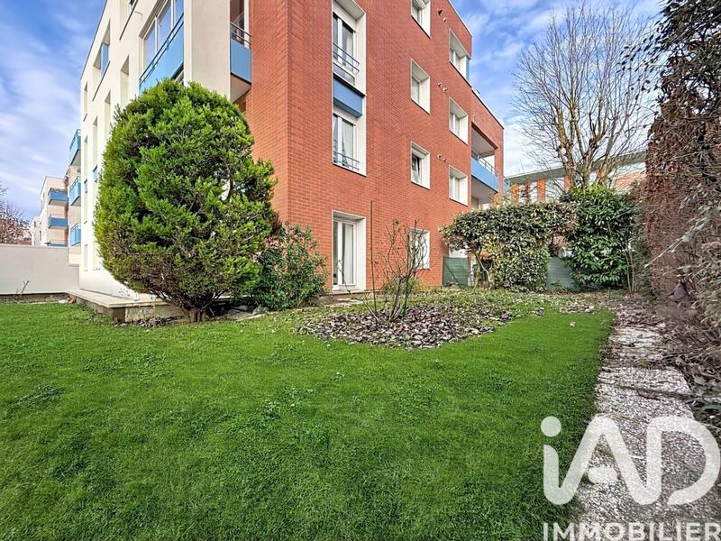 Appartement - 95 m² - 5 pièces