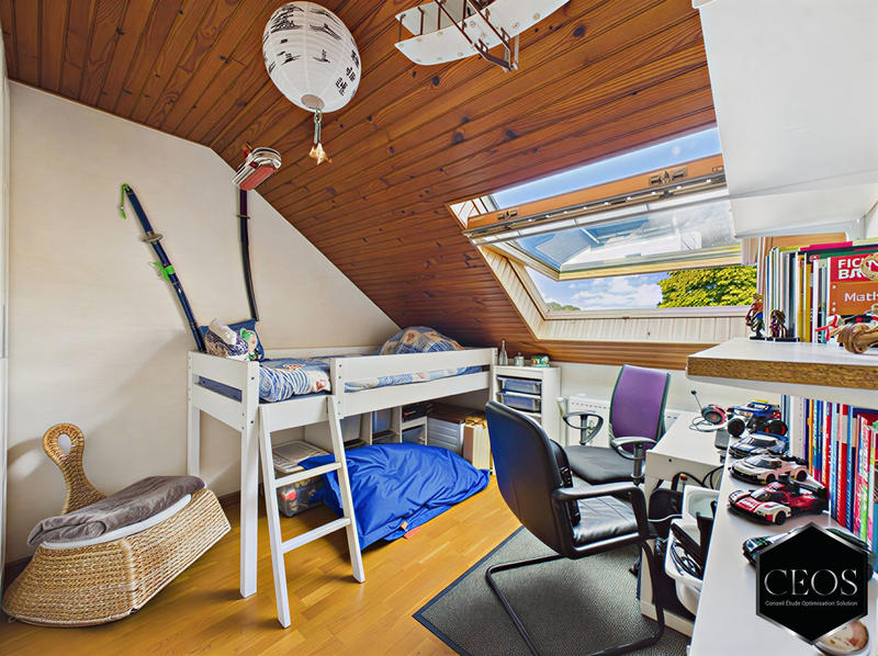 Maison - 180 m² - 8 pièces