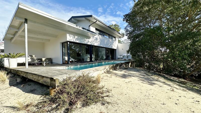 Maison d'architecte - 118 m² - 5 pièces