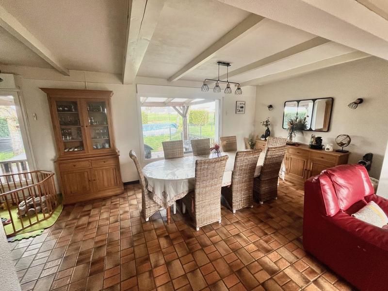 Maison - 149 m² - 6 pièces