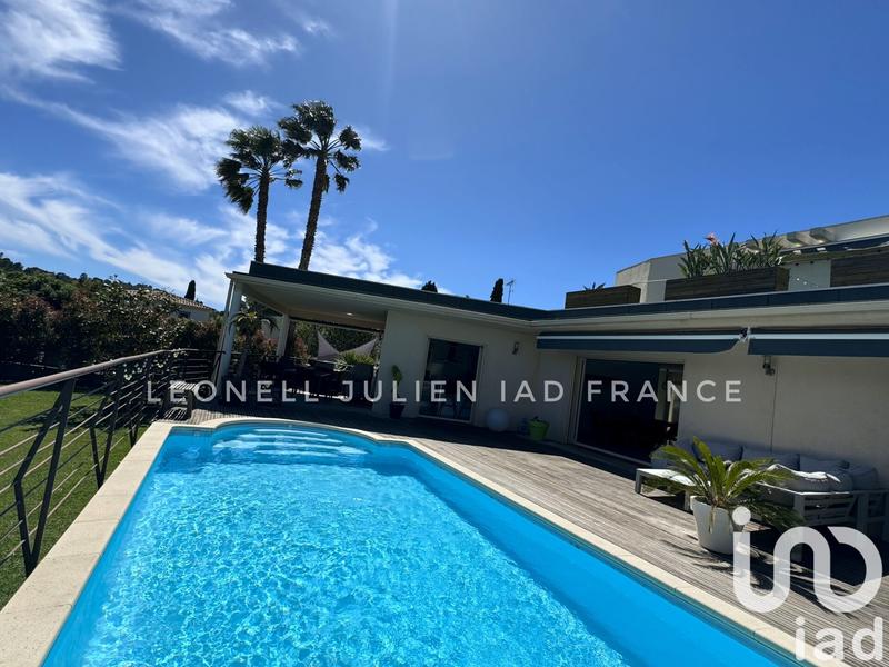 Maison de maîtres - 244 m² - 7 pièces