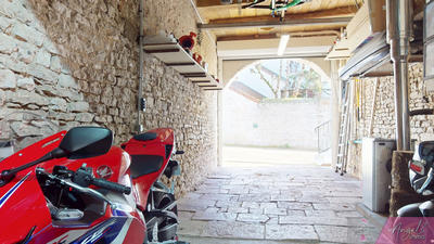 Maison de village - 180 m² - 7 pièces