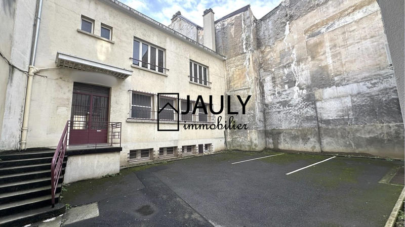 Local commercial - 373 m²