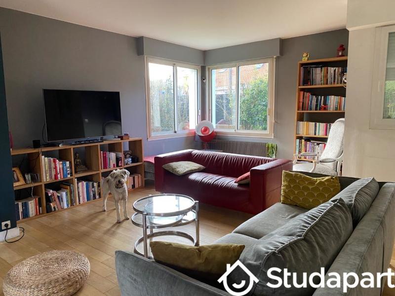 Chambre - 14 m² - 1 pièce