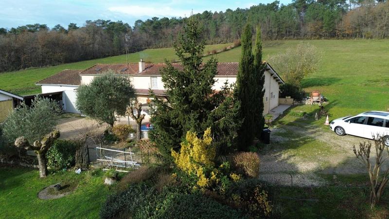 Maison en pierre - 135 m² - 5 pièces