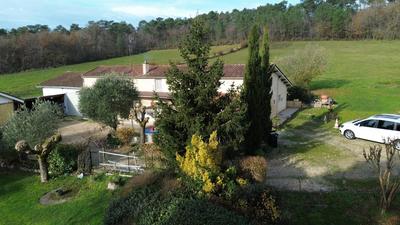 Maison en pierre - 135 m² - 5 pièces