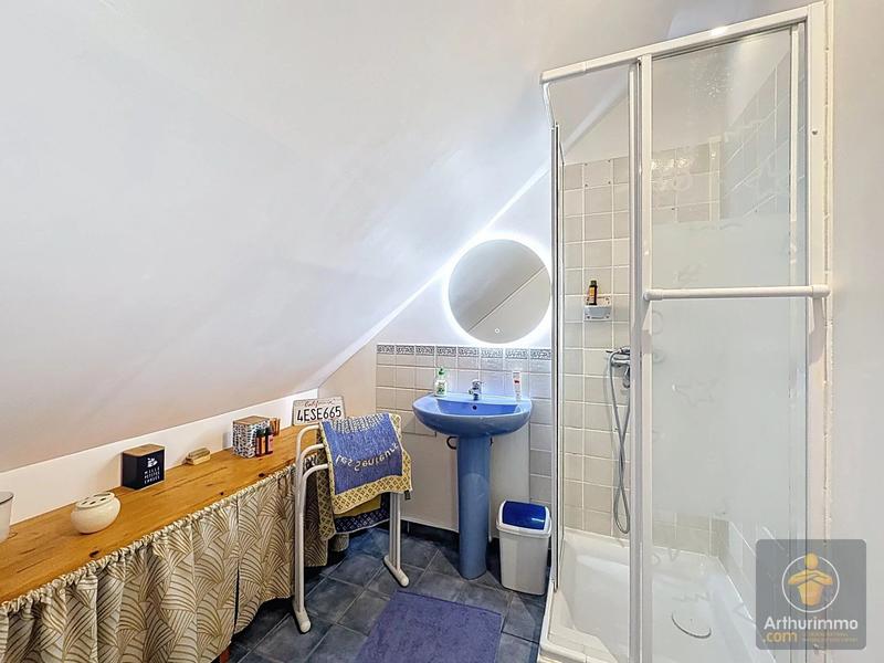 Maison - 175 m² - 7 pièces