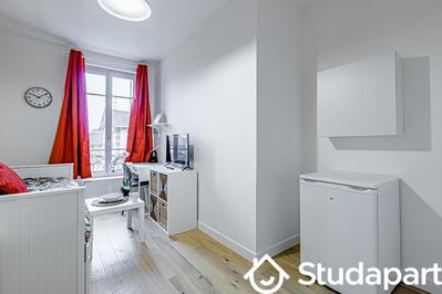 Chambre - 12 m² - 1 pièce