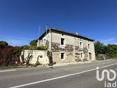 Maison - 190 m² - 15 pièces