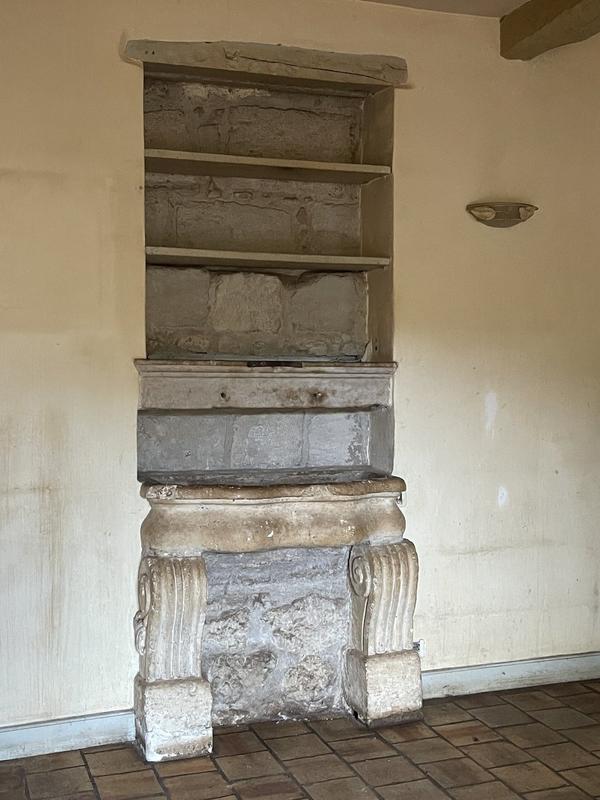 Maison - 280 m² - 6 pièces