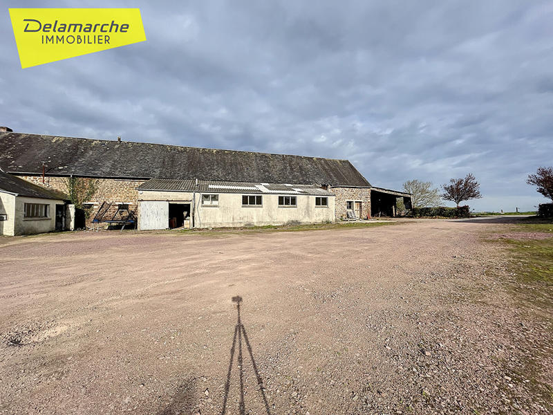 Maison - 370 m² - 6 pièces