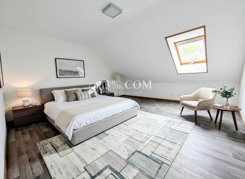 Pavillon - 167 m² - 8 pièces