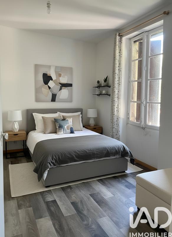 Maison de village - 147 m² - 8 pièces