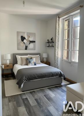 Maison de village - 147 m² - 8 pièces