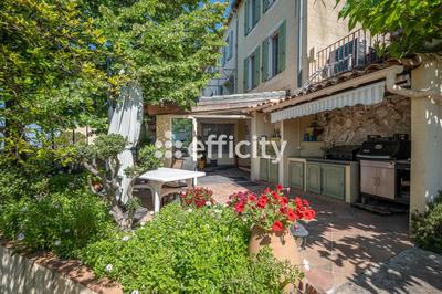 Maison de village - 174 m² - 6 pièces