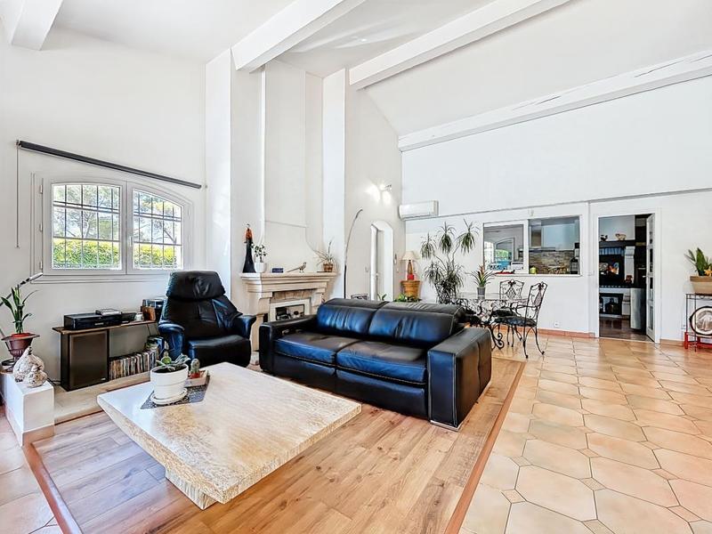 Villa - 195 m² - 5 pièces