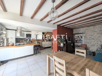 Maison - 144 m² - 7 pièces