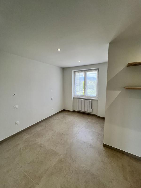 Maison traditionnelle - 115 m² - 5 pièces