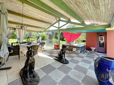 Maison - 190 m² - 5 pièces