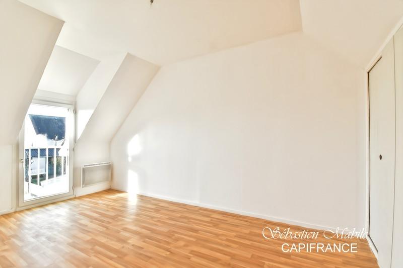 Maison - 93 m² - 5 pièces