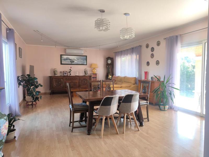 Maison - 130 m² - 4 pièces