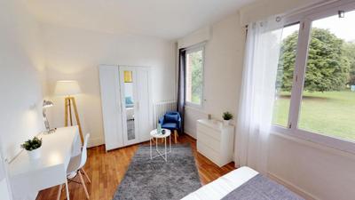 Chambre - 13 m² - 4 pièces