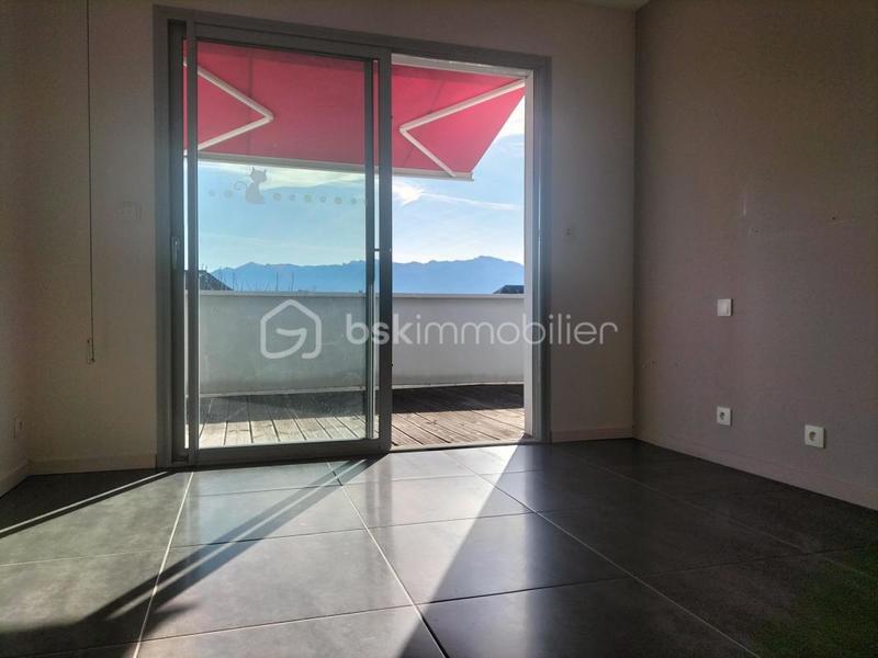 Maison - 196 m² - 6 pièces