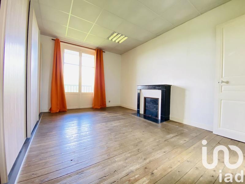 Maison - 227 m² - 10 pièces