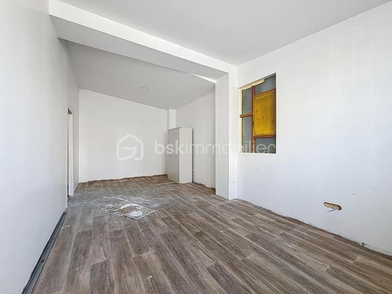 Local commercial - 155 m² - 5 pièces