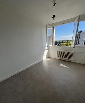 Appartement - 70 m² - 4 pièces