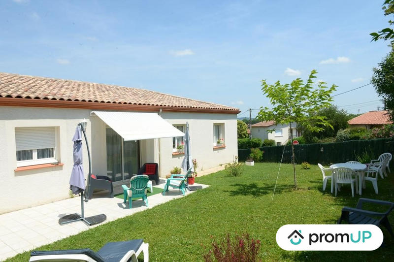 Maison traditionnelle - 88 m² - 4 pièces