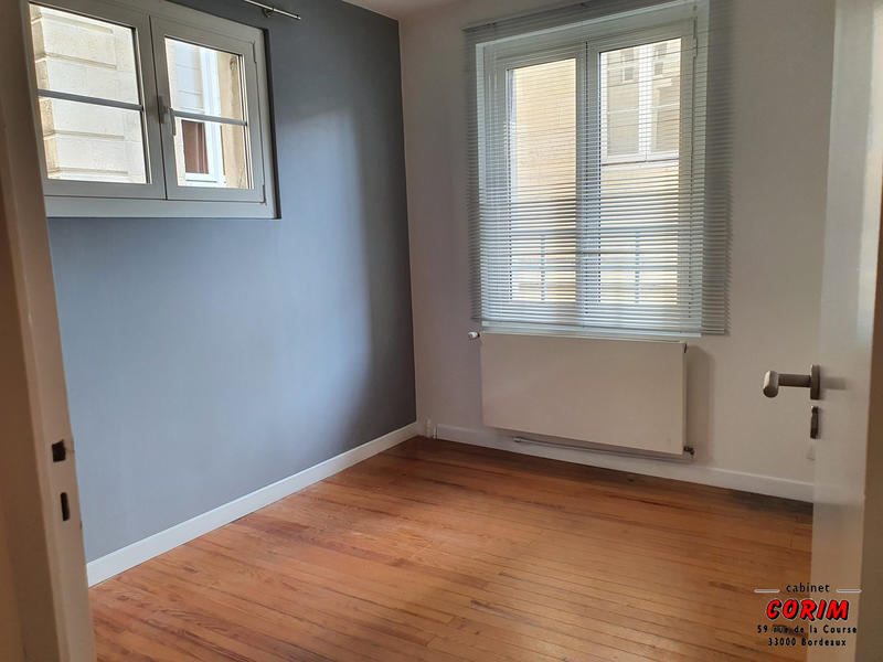 Maison - 195 m² - 5 pièces