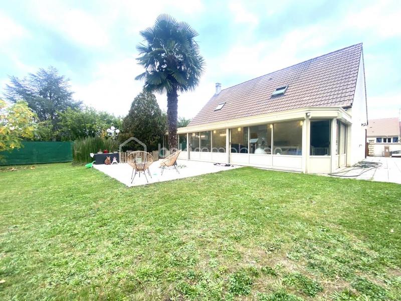Pavillon - 155 m² - 7 pièces