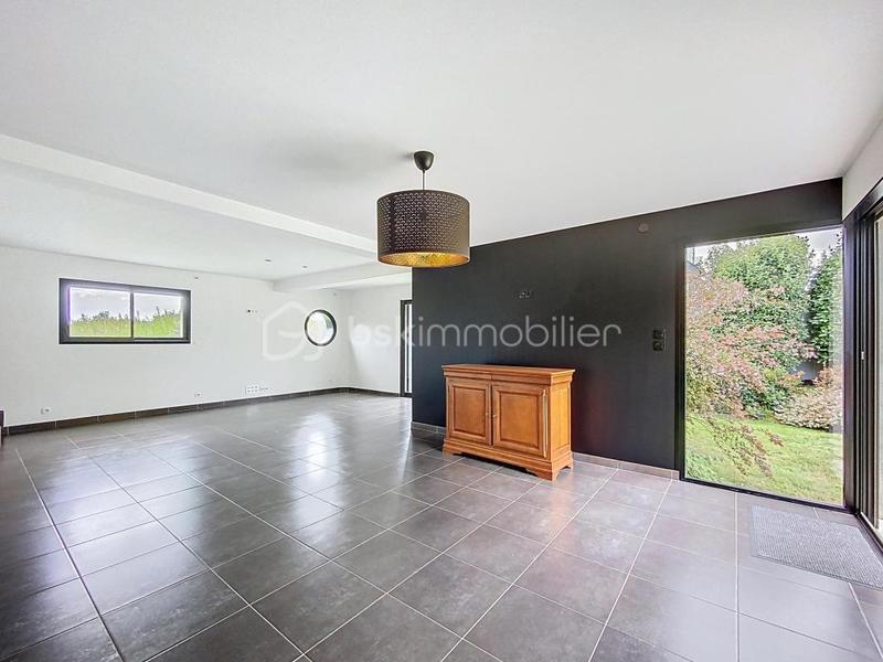 Maison - 136 m² - 6 pièces