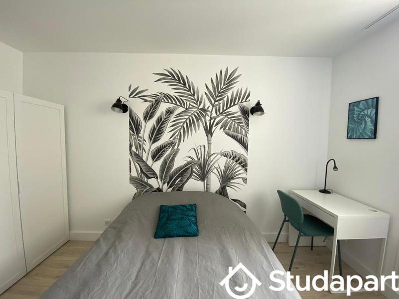 Chambre - 10 m² - 1 pièce