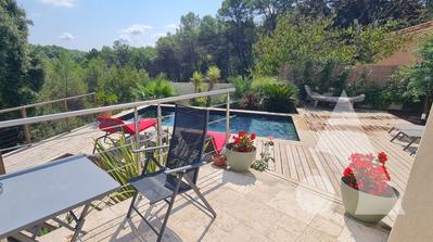 Maison - 140 m² - 4 pièces