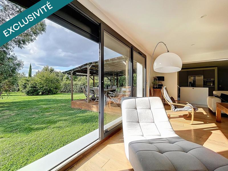 Villa - 176 m² - 6 pièces