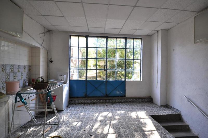 Maison de ville - 539 m² - 10 pièces