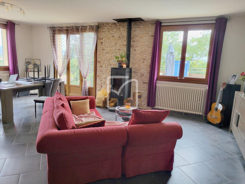 Maison - 178 m² - 7 pièces