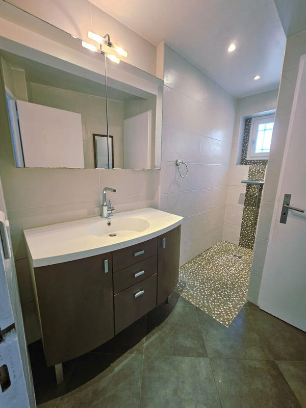 Maison - 70 m² - 3 pièces