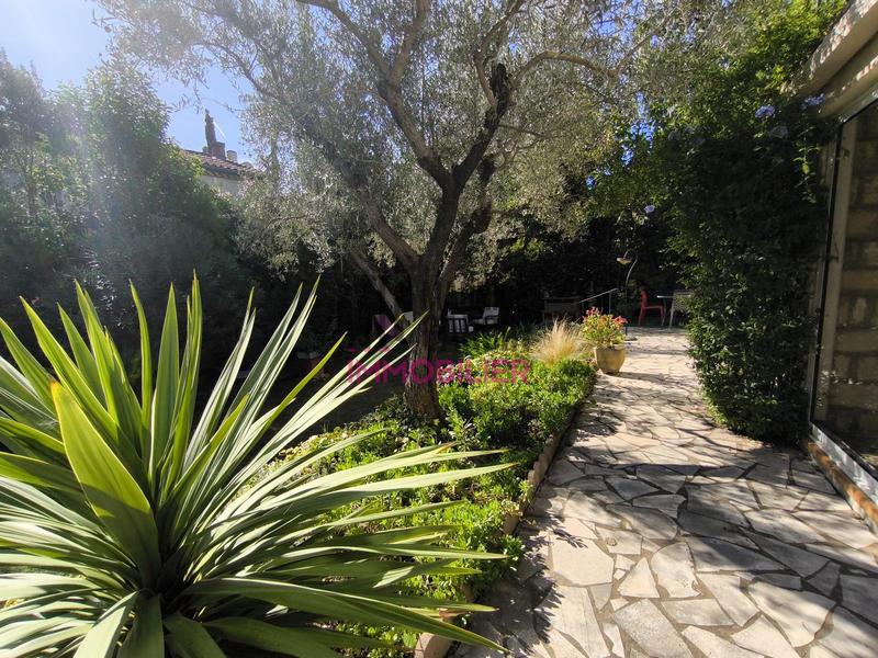 Maison - 111 m² - 6 pièces