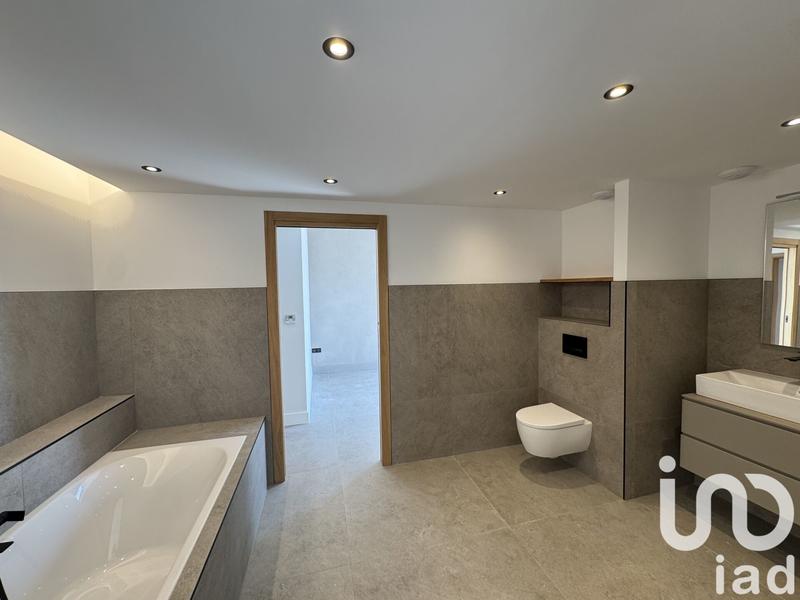 Appartement - 132 m² - 4 pièces