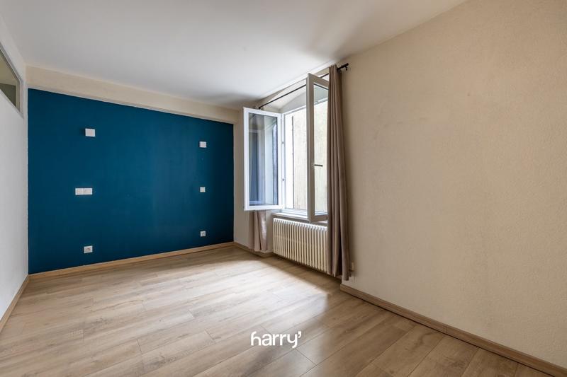 Appartement - 85 m² - 3 pièces