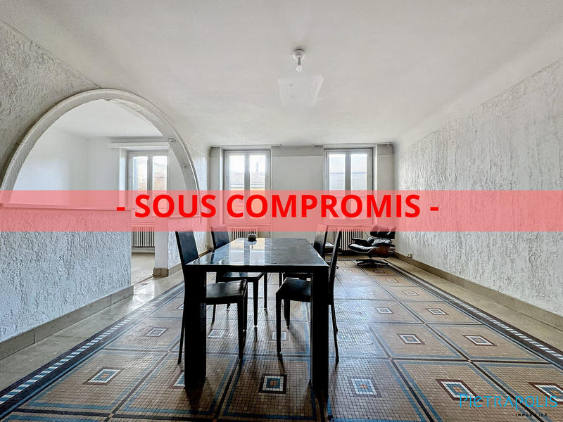 Appartement - 142 m² - 4 pièces