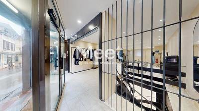 Local commercial - 100 m² - 2 pièces