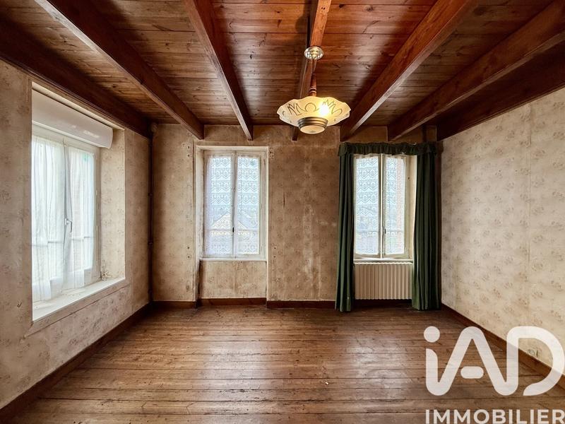 Maison - 180 m² - 9 pièces