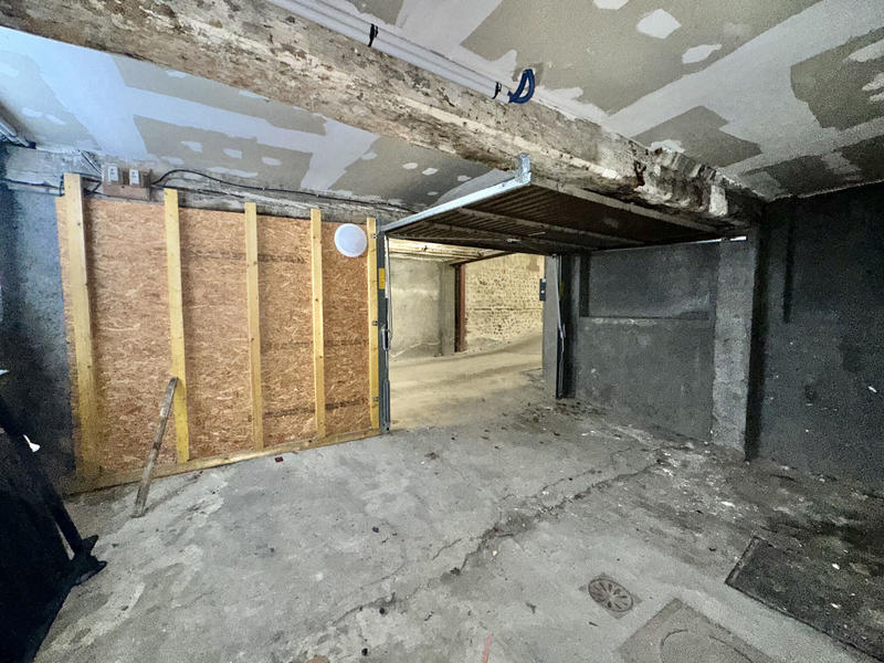 Local commercial - 81 m²